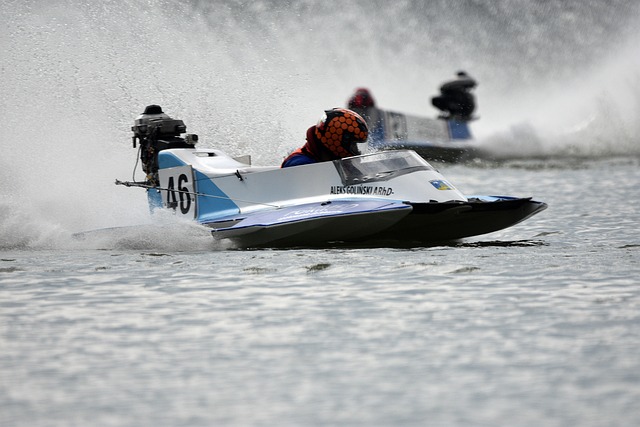 友创造了更 友创造了更